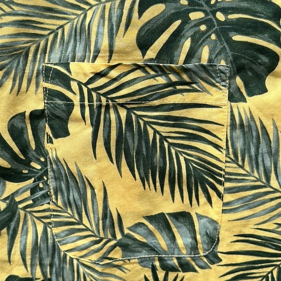 Place Men’s Tropical Button Down Shirt Size XXL - Picture 3 of 10
